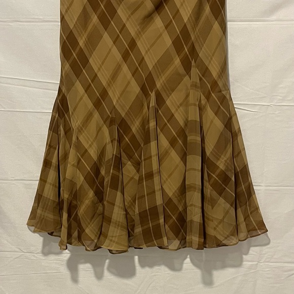 Lauren Ralph Lauren  M Women  100% Silk Brown Plaid Skirt Light and Airy New - Picture 9 of 14